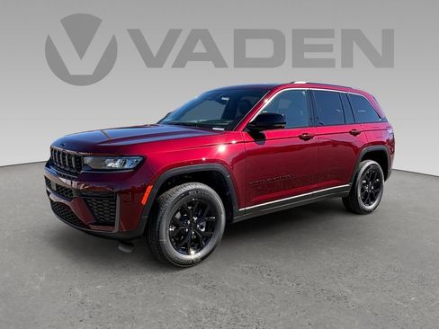 New 2026 Jeep Grand Cherokee Altitude AWD/4WD image 24