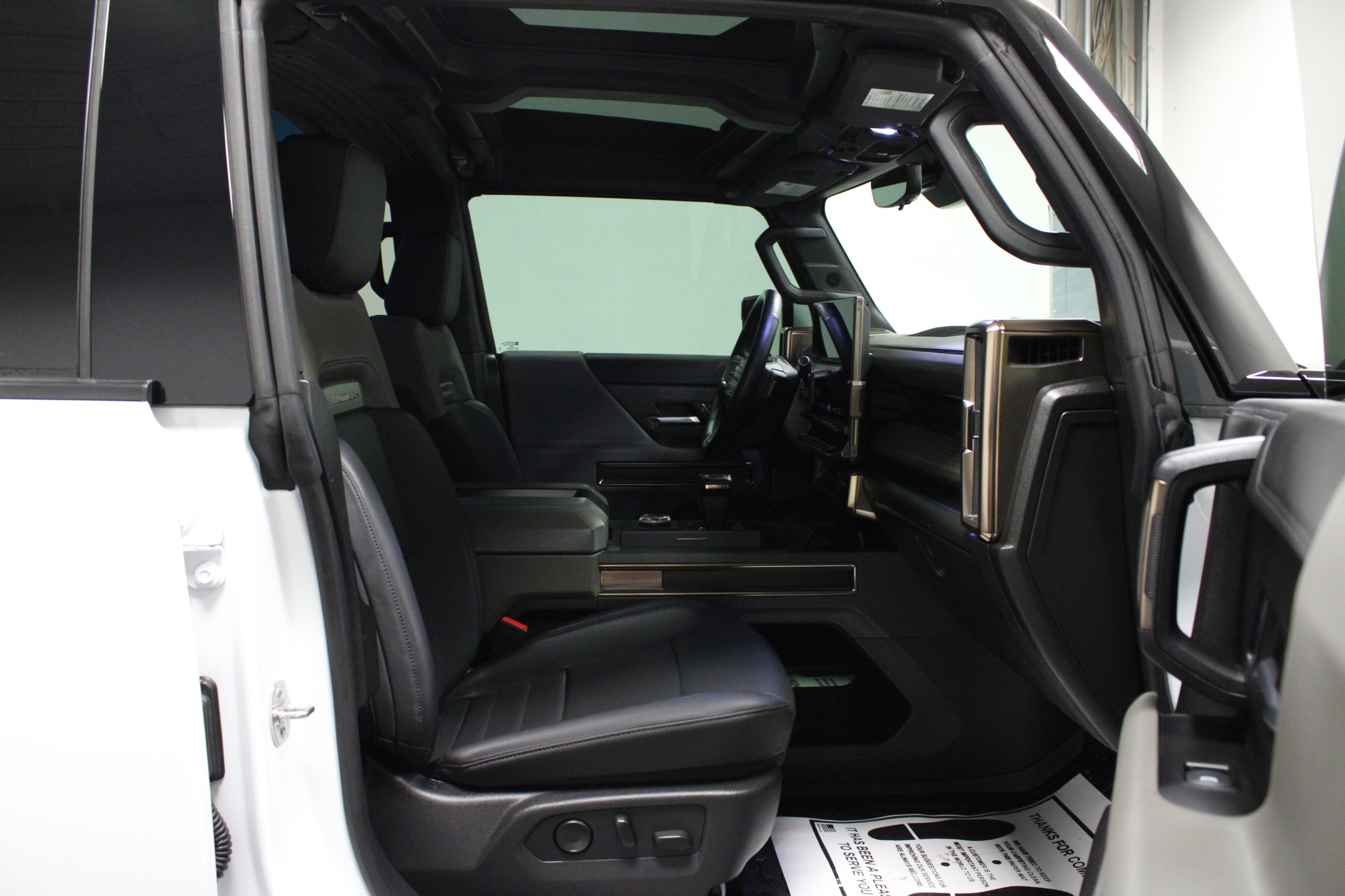 Used 2025 GMC Hummer EV 3X AWD/4WD image 16