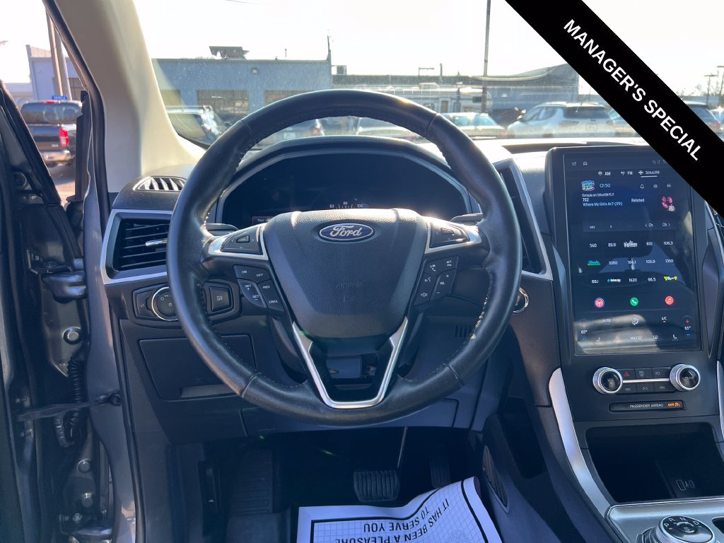 Used 2022 Ford Edge SEL w/ Class II Trailer Tow Package AWD/4WD image 19