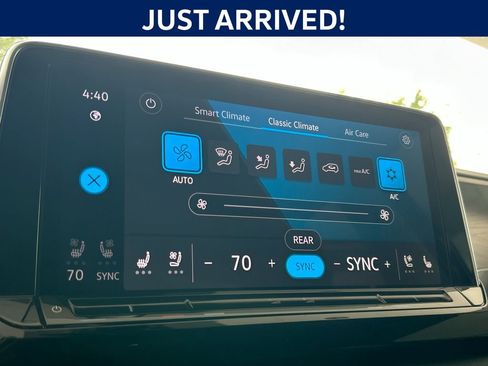 Used 2024 Volkswagen Atlas SE FWD image 25
