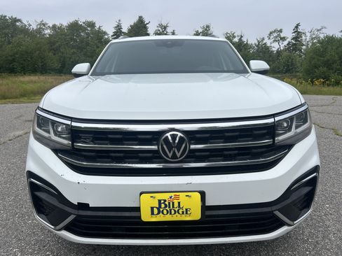 Used 2021 Volkswagen Atlas Cross Sport SEL R-Line AWD/4WD image 2