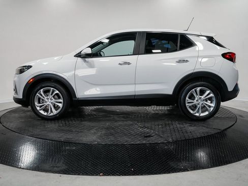 Used 2023 Buick Encore GX Preferred w/ Cold Weather Comfort Package image 4