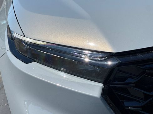 Used 2025 Honda CR-V Sport image 43