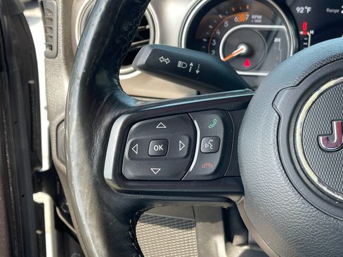 Used 2020 Jeep Wrangler Unlimited Sport S AWD/4WD image 26