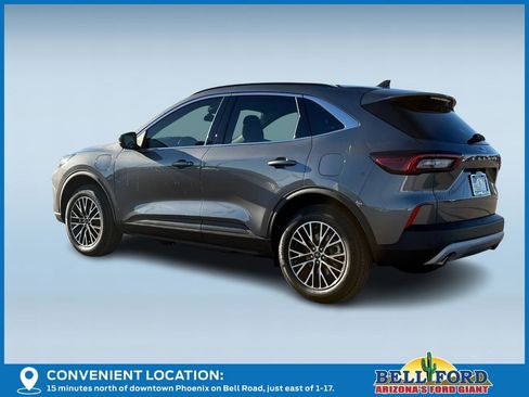 New 2026 Ford Escape SE image 4