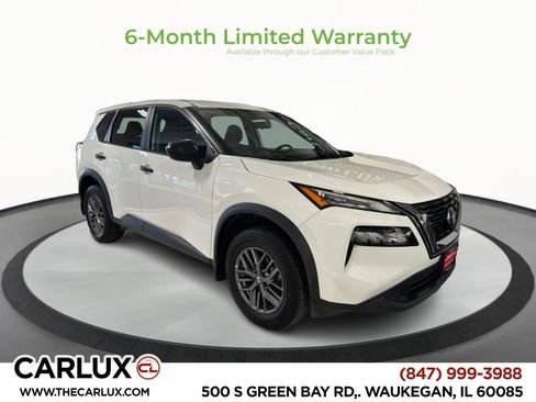 Used 2021 Nissan Rogue S image 1