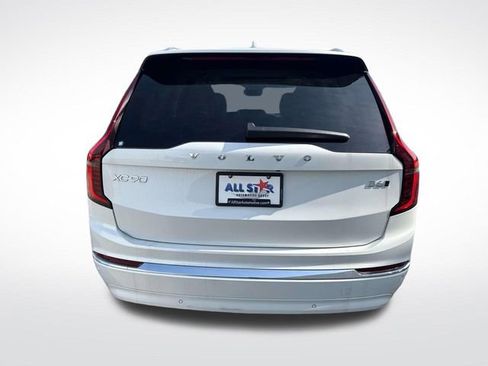 New 2026 Volvo XC90 B6 Ultra w/ Protection Package image 7