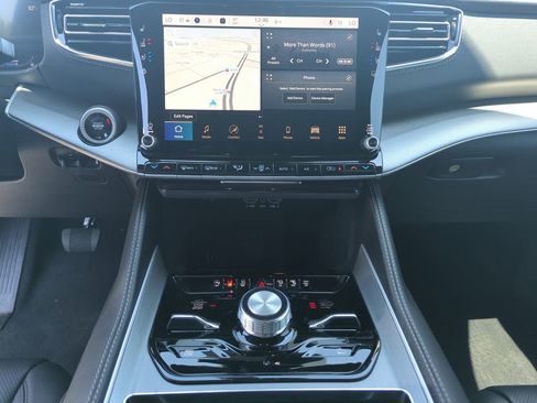New 2026 Jeep Grand Wagoneer Limited AWD/4WD image 25