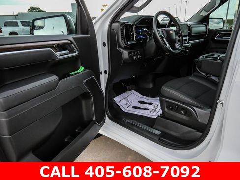 Used 2026 Chevrolet Silverado 1500 LT AWD/4WD image 27