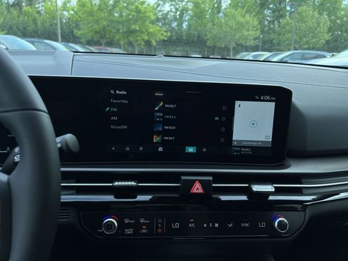 New 2026 Kia Sportage SX AWD/4WD image 46