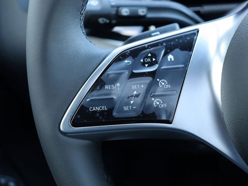 Certified 2025 Mercedes-Benz GLA 250 image 15