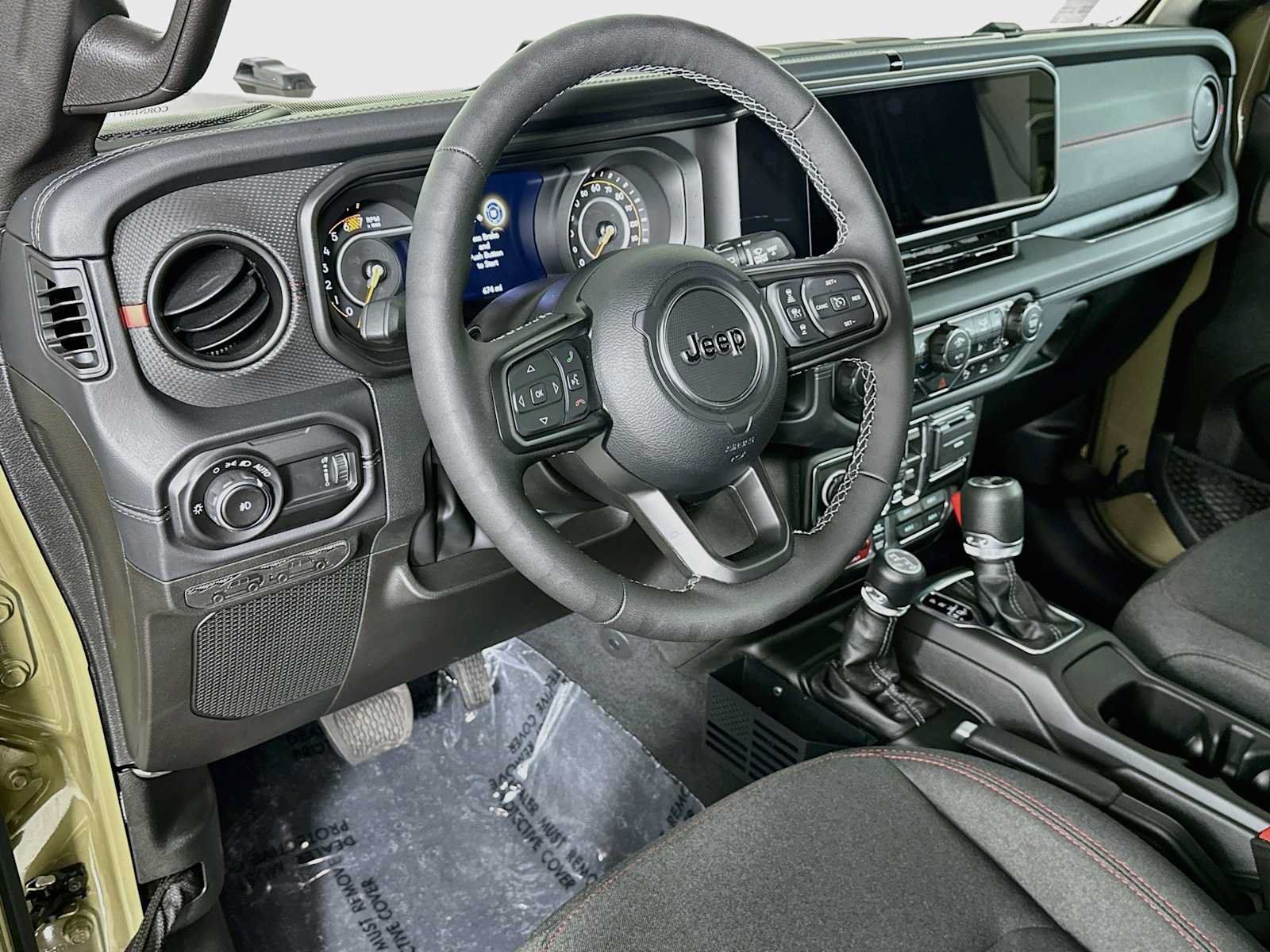 Used 2026 Jeep Wrangler Unlimited Rubicon w/ Safety Group AWD/4WD image 9