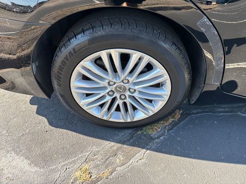 Used 2013 Lexus ES 350 w/ Luxury Pkg image 34