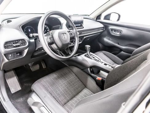 Used 2023 Honda HR-V LX image 25