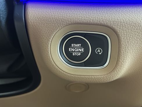 Certified 2025 Mercedes-Benz GLE 350 GLE 350 image 42