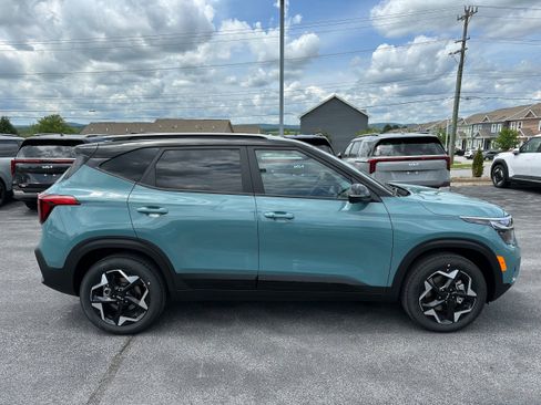 New 2026 Kia Seltos S AWD/4WD image 4