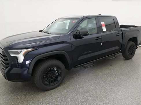 New 2026 Toyota Tundra SR5 AWD/4WD image 33