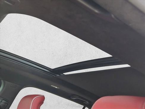 New 2025 Jeep Wagoneer S Launch Edition image 17