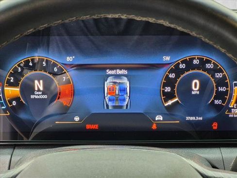 Used 2024 Ford Mustang GT RWD image 3