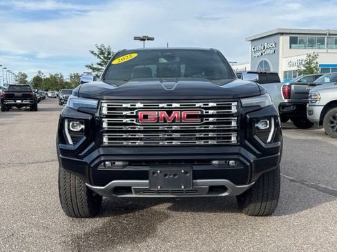 Certified 2025 GMC Canyon Denali w/ LPO, Denali Black Edition AWD/4WD image 8