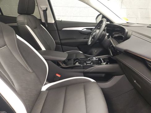 Used 2024 Buick Envision Sport Touring AWD/4WD image 7