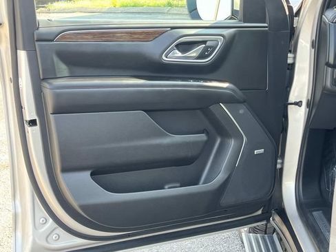 Used 2021 Chevrolet Tahoe High Country w/ Max Trailering Package AWD/4WD image 33