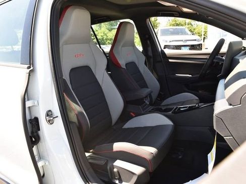 New 2026 Volkswagen GTI SE FWD image 20