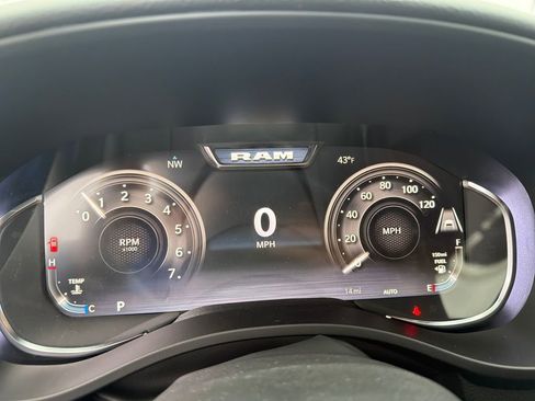 New 2026 RAM 1500 Big Horn AWD/4WD image 15