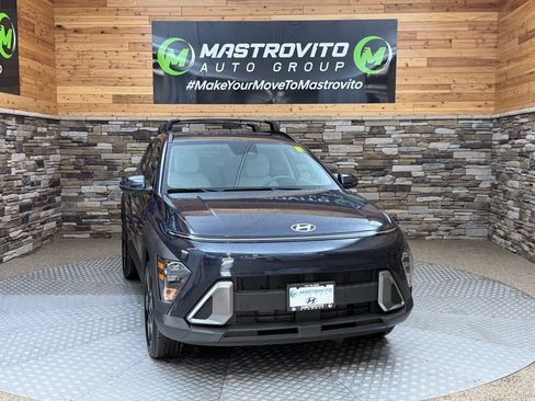 Used 2024 Hyundai Kona SEL AWD/4WD image 5