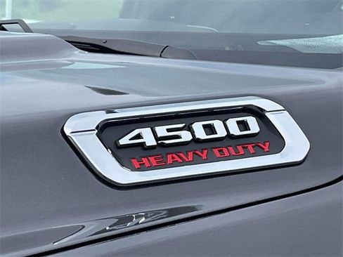 Used 2023 RAM 4500 SLT w/ Quick Order Package 2YG SLT image 11