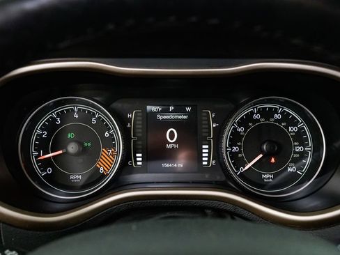 Used 2014 Jeep Cherokee Latitude w/ Comfort/Convenience Group image 11