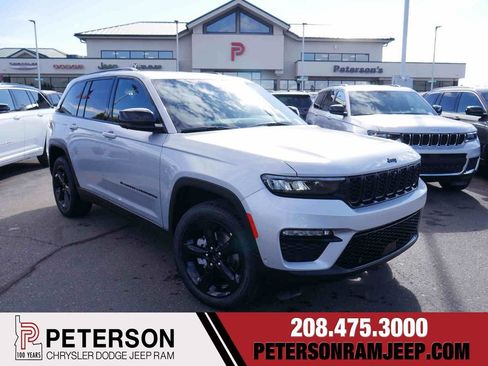 New 2025 Jeep Grand Cherokee Limited w/ Luxury Tech Group II image 1