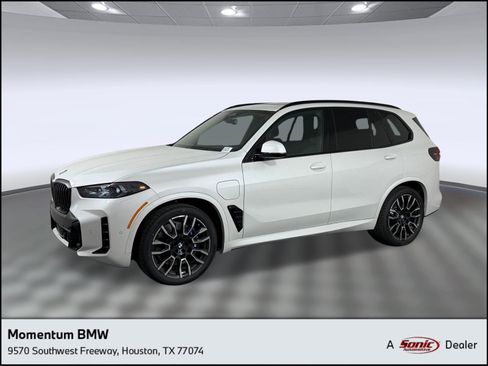 New 2026 BMW X5 xDrive50e w/ M Sport Package image 1