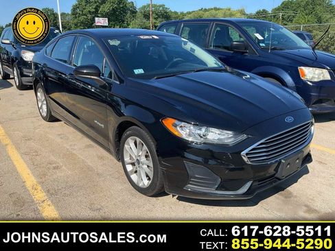 Used 2019 Ford Fusion SE FWD image 1