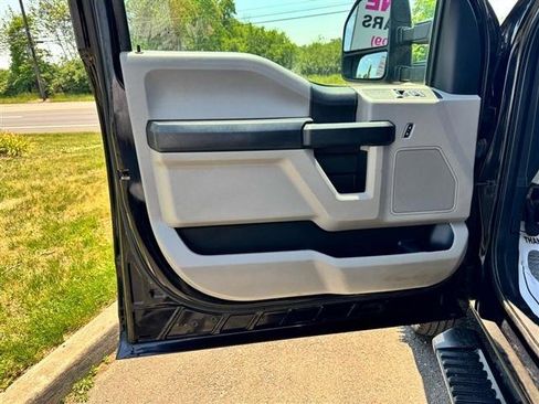 Used 2021 Ford F350 XL w/ Power Equipment Group AWD/4WD image 19