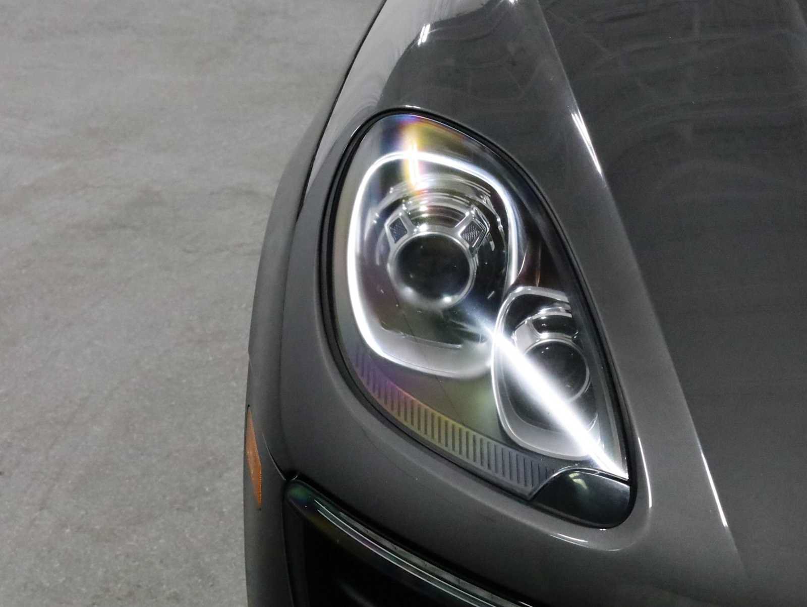 Used 2016 Porsche Macan S AWD/4WD image 15