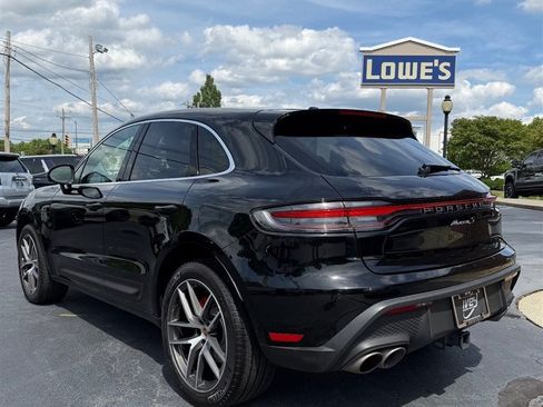 Used 2023 Porsche Macan S AWD/4WD image 7