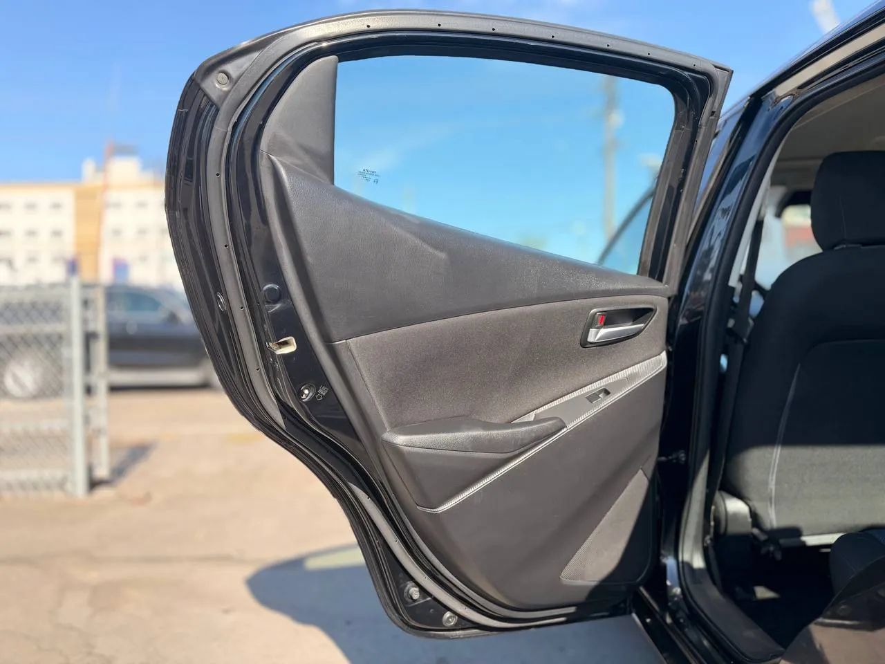 Used 2018 Toyota Yaris iA FWD image 28