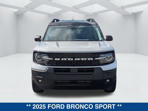 New 2025 Ford Bronco Sport Outer Banks image 9