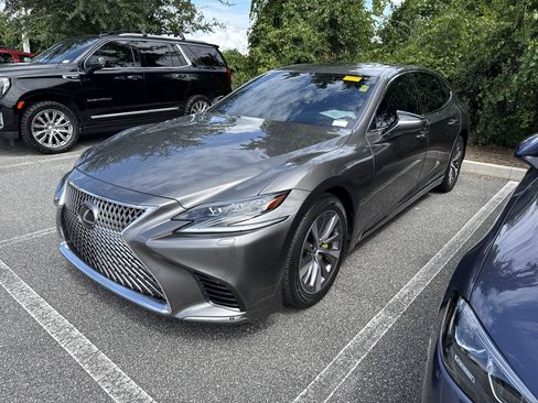 Used 2020 Lexus LS 500 AWD w/ Accessory Package (Z2) image 1