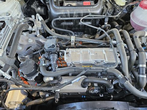 Certified 2023 Mercedes-Benz EQB 250+ image 31