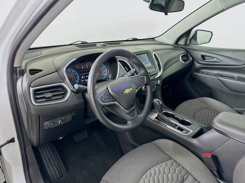 Used 2018 Chevrolet Equinox LT FWD image 22