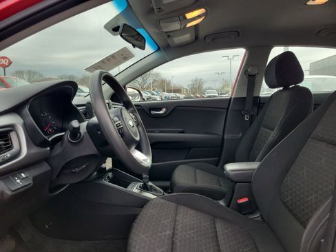Used 2019 Kia Rio S image 16