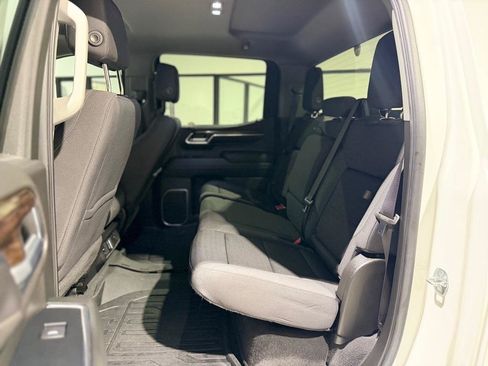 Used 2023 GMC Sierra 1500 Elevation RWD image 12