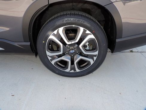 New 2026 Subaru Ascent Touring AWD/4WD image 9