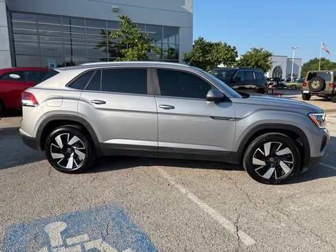 Used 2026 Volkswagen Atlas Cross Sport SE AWD/4WD image 34