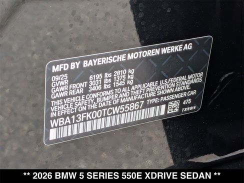 New 2026 BMW 550e xDrive image 31