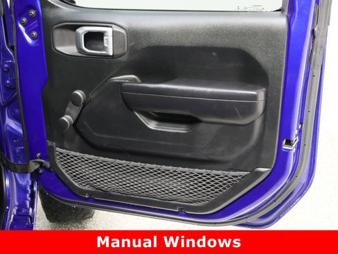 Used 2019 Jeep Wrangler Sport image 27