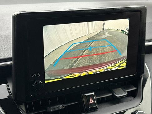 Used 2023 Toyota Corolla SE image 20