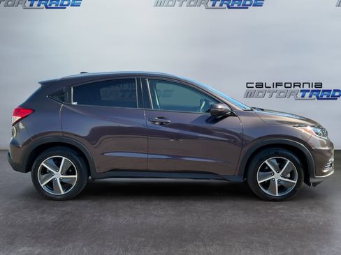 Used 2022 Honda HR-V EX image 4